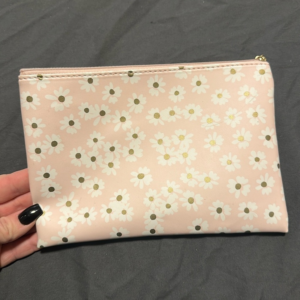 NWOT Makeup Bag